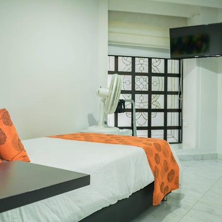 Hotel Montes De La Castellana Армения Екстериор снимка