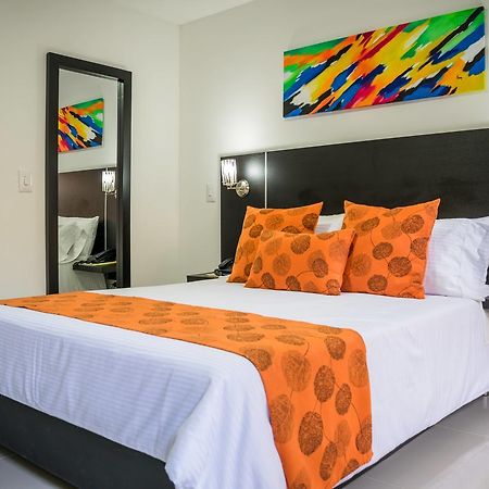 Hotel Montes De La Castellana Армения Екстериор снимка