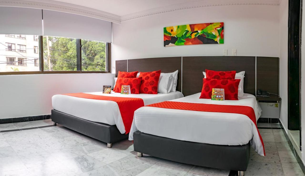 Hotel Montes De La Castellana Армения Екстериор снимка