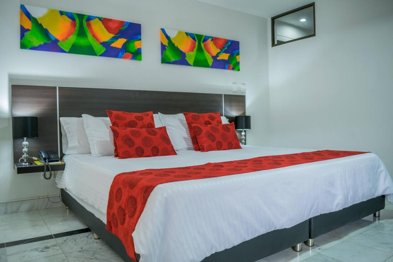 Hotel Montes De La Castellana Армения Екстериор снимка