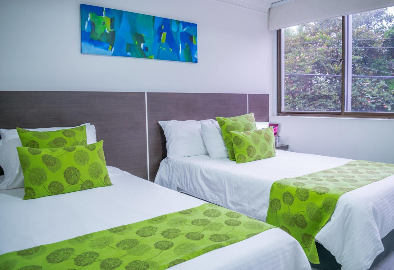 Hotel Montes De La Castellana Армения Екстериор снимка