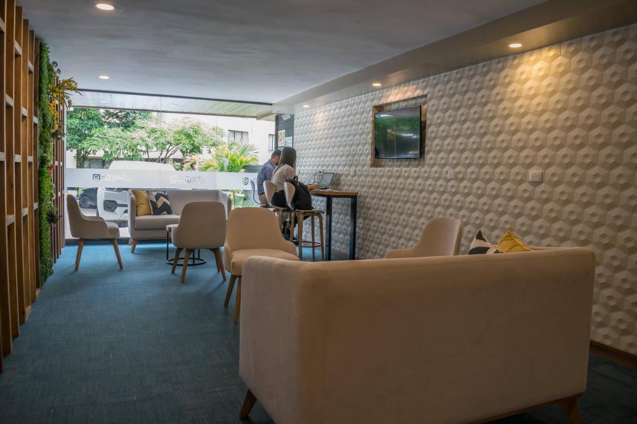 Hotel Montes De La Castellana Армения Екстериор снимка